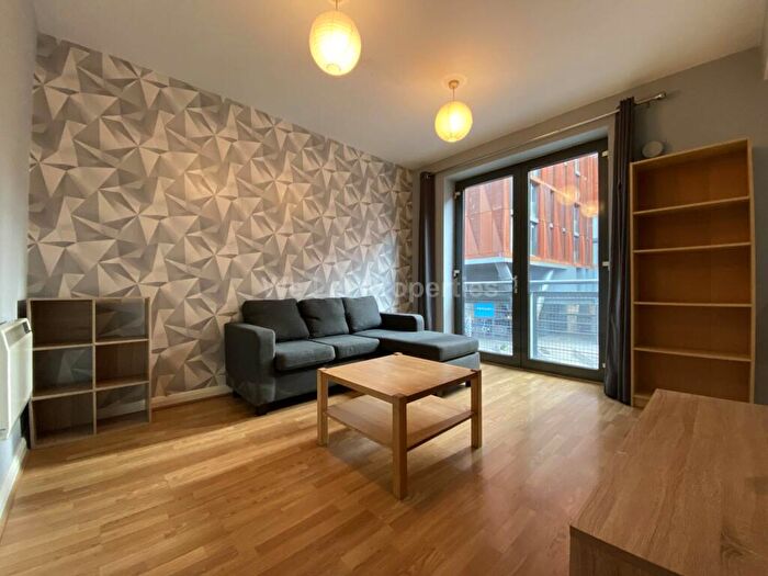 2 Bedroom Apartment To Rent In Newton Street, Manchester, M1