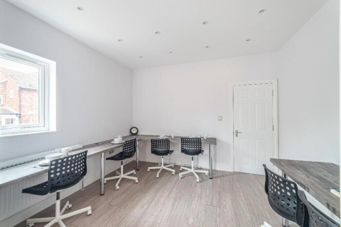 1 Bedroom House Of Multiple Occupation To Rent In Harrow View, Harrow, Middlesex, HA1