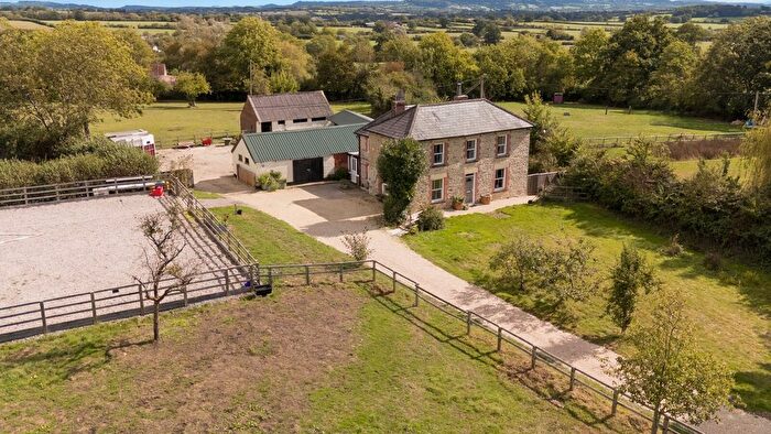 4 Bedroom Equestrian Property For Sale In Mapperton Hill, Milton On Stour, Gillingham, Dorset, SP8
