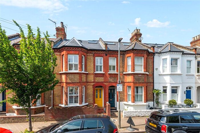 4 Bedroom Terraced House To Rent In Ingelow Road, Clapham, SW8