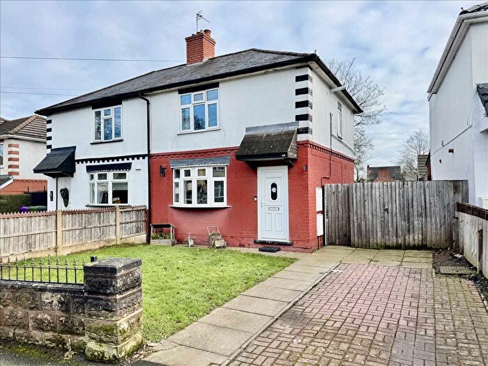 2 Bedroom Semi Detached House For Sale In Wood Avenue, Wednesfield, WV11