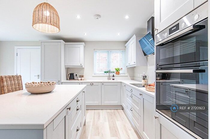 4 Bedroom Detached House To Rent In Freethorpe, Freethorpe, Norwich, NR13