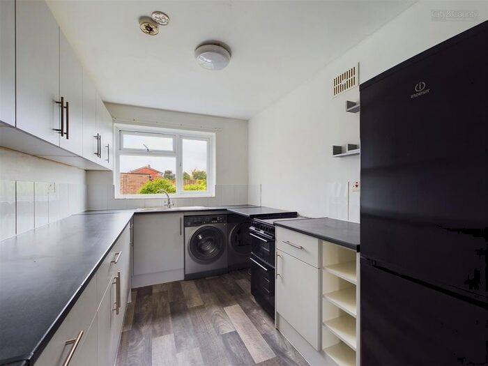 1 Bedroom Flat To Rent In Wollaston Road, Ravensthorpe, Peterborough, PE3