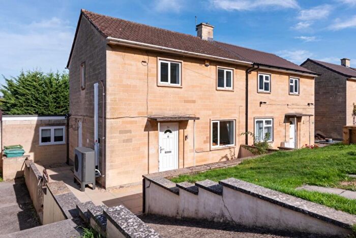 3 Bedroom Semi Detached House For Sale In Freeview Road, Bath, BA2