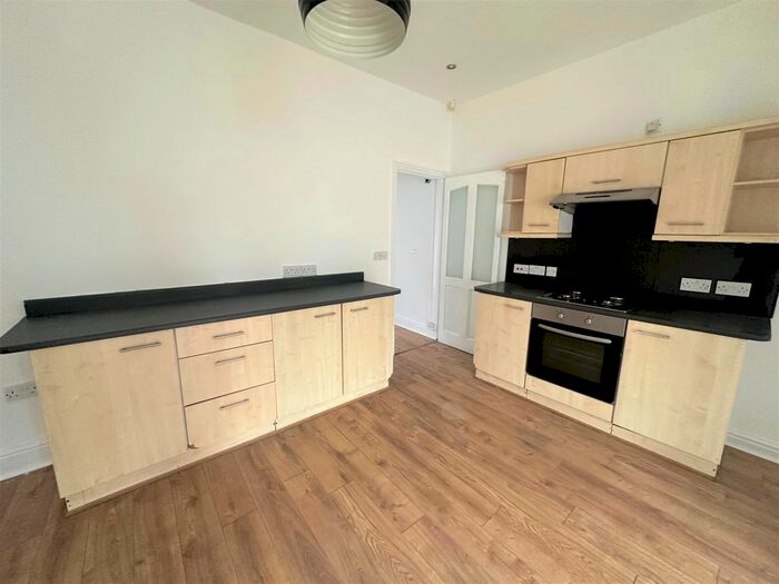 4 Bedroom Terraced House To Rent In Portland Road, Blackpool, FY1