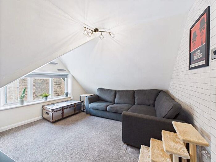 1 Bedroom Flat To Rent In Church Street, Brighton, BN1