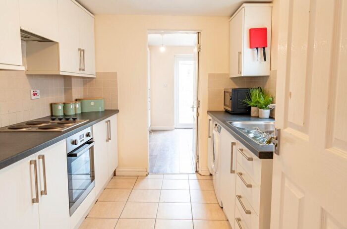 7 Bedroom House To Rent In Saint Paul's Road, Cheltenham, GL50