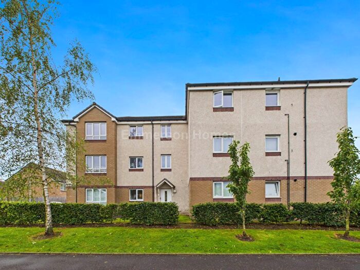 2 Bedroom Flat For Sale In Hallhill Crescent, Johnstone, PA5