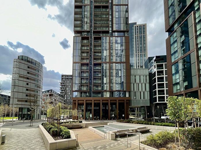 Garage / Parking To Rent In Parking Space, Maine Tower, Canary Wharf, E14