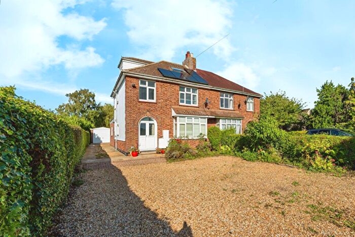 4 Bedroom Semi-Detached House For Sale In Sutton Road, Witchford, Ely, CB6