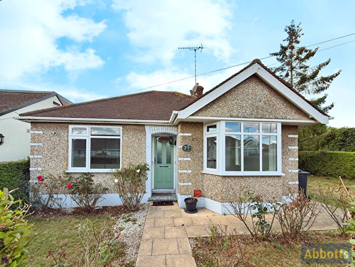 3 Bedroom House To Rent In Elmtree Road, Basildon, SS16