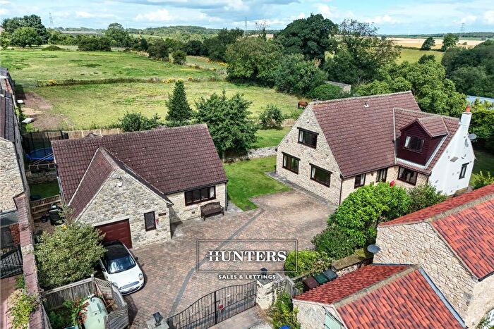 5 Bedroom Detached House For Sale In Pinfold Lane, Kirk Smeaton, Pontefract, WF8