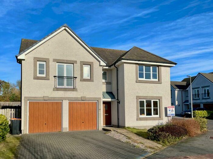 5 Bedroom Detached House For Sale In Keirhill Way, Westhill., AB32