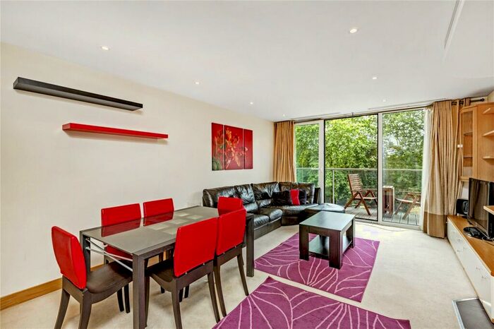 2 Bedroom Apartment To Rent In Eustace Building, Queenstown Road, London, SW11