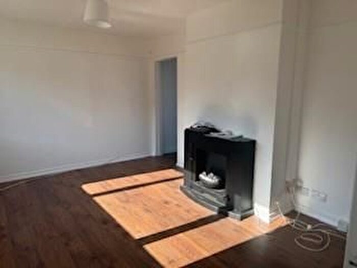 3 Bedroom Property To Rent In Cornwall Road, Barry, CF62