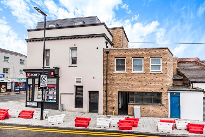 1 Bedroom Flat To Rent In White Hart Road London, SE18