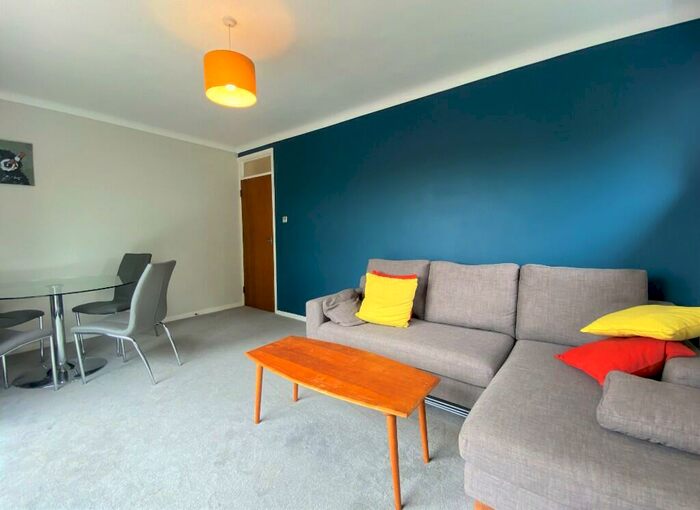 1 Bedroom Apartment To Rent In Audley Place, Sutton, Surrey, SM2