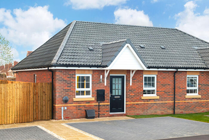 2 Bedroom End Of Terrace House For Sale In Beck Lane, Sutton In Ashfield, Nottinghamshire, NG17