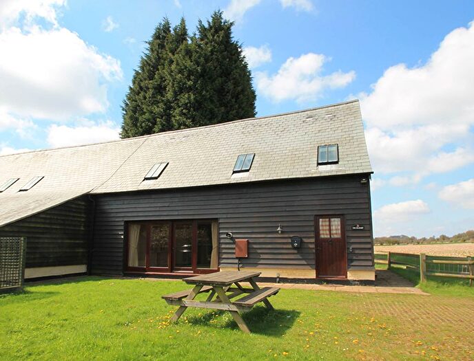 3 Bedroom Detached House To Rent In Wick Road, Wigginton, Hertfordshire, HP23