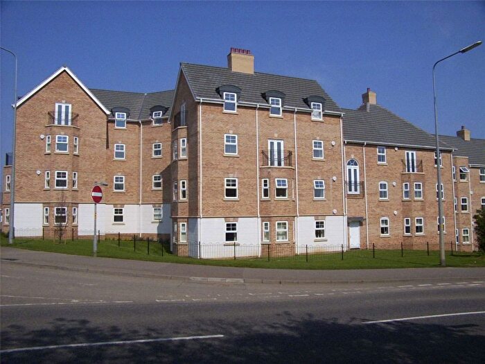 2 Bedroom Flat For Sale In Morning Star Road, Daventry, Northamptonshire, NN11