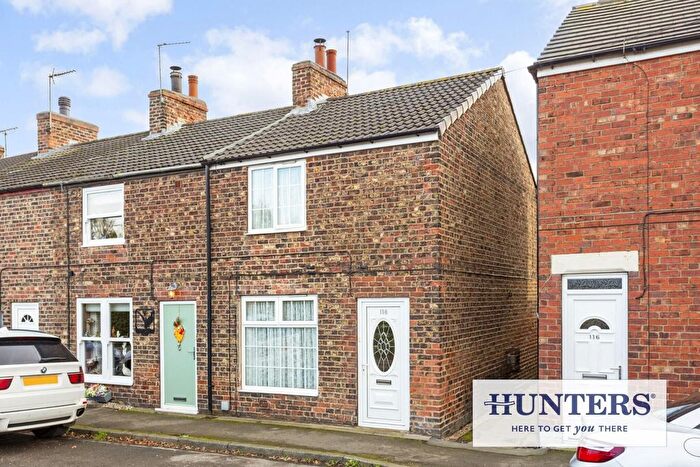 2 Bedroom End Of Terrace House For Sale In Main Road, Selby, YO8