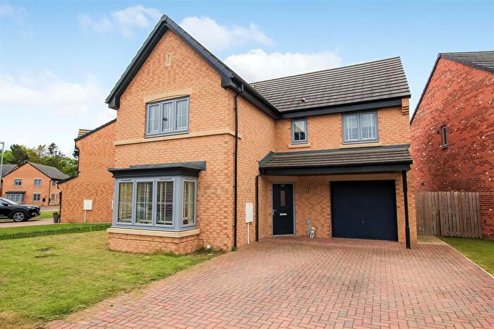 4 Bedroom Detached House For Sale In Spindleberry Way, School Aycliffe, DL5