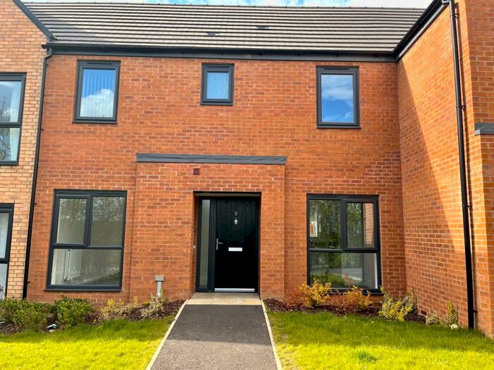 2 Bedroom House To Rent In Kilworth Road, Daventry, NN11