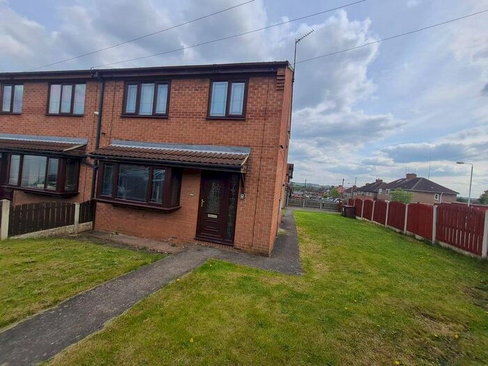 3 Bedroom Property To Rent In Main Street, Upton, Pontefract, WF9