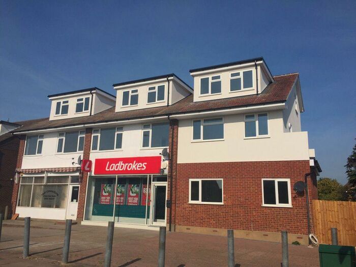 2 Bedroom Flat To Rent In Eastwoodbury Crescent - Online Enquiries Only, SS2