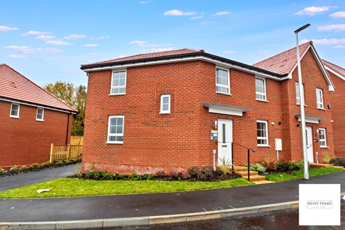 3 Bedroom Semi-Detached House For Sale In St Martins Road, Eastbourne, BN22