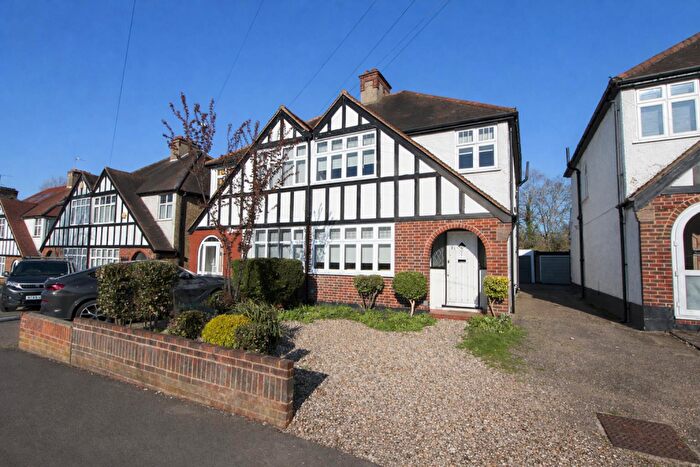 3 Bedroom Semi Detached House For Sale In Derek Avenue, Wallington, SM6