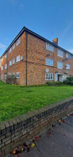 2 Bedroom Flat To Rent In Harington Terrace, Great Cambridge Road, London, N9