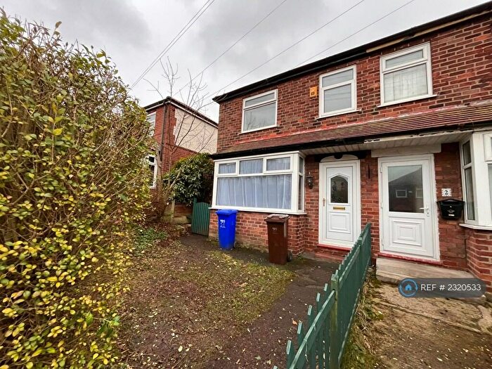 3 Bedroom End Of Terrace House To Rent In Wavertree Road, Manchester, M9