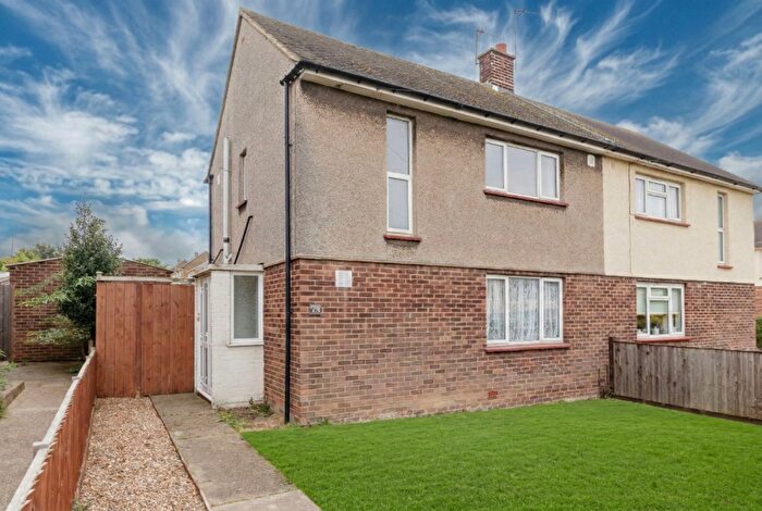 2 Bedroom Semi Detached House To Rent In Freeman Road, Gravesend, Kent, DA12