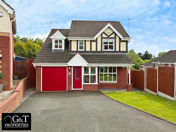 4 Bedroom Detached House For Sale In Winrush Close, Dudley, DY3