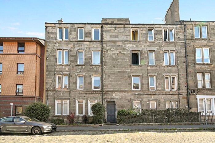 1 Bedroom Flat For Sale In / Springwell Place, Dalry, Edinburgh, EH11