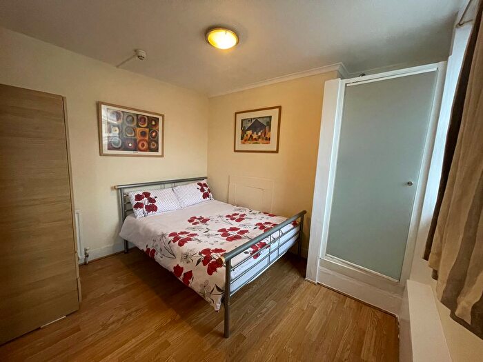 Studio To Rent In Oakley Street, London, SW3