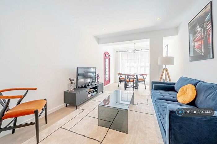 2 Bedroom Flat To Rent In Osborn Street, London, E1