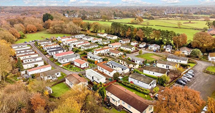 2 Bedroom Park Home For Sale In Paddock Hill, Mobberley Knutsford, WA16