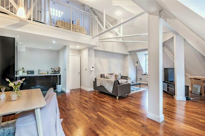 2 Bedroom Flat To Rent In Greek Street, Leeds, West Yorkshire, LS1