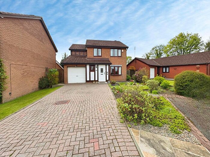 4 Bedroom Detached House For Sale In Ashmead Close, Newcastle Upon Tyne, NE12