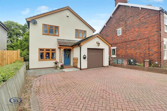 4 Bedroom Detached House For Sale In Crewe Road, Alsager, ST7