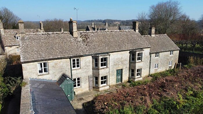 5 Bedroom Detached House For Sale In Windrush, Burford, Gloucestershire, OX18