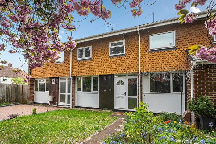 3 Bedroom Terraced House For Sale In Bellingham Walk, Emmer Green, Reading, RG4