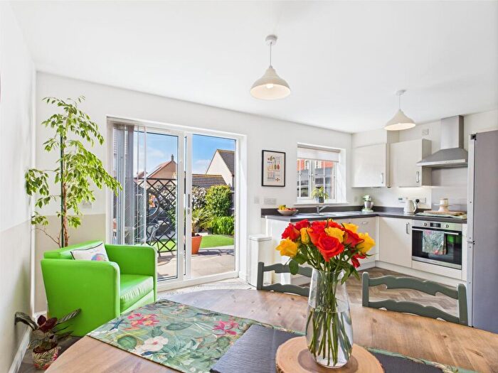 3 Bedroom End Of Terrace House For Sale In Antonius Close, Caistor, LN7