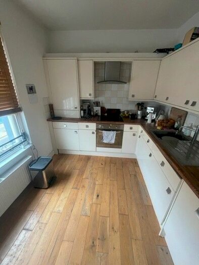2 Bedroom Flat To Rent In Raphen Apartments, Medway Road, London, E3