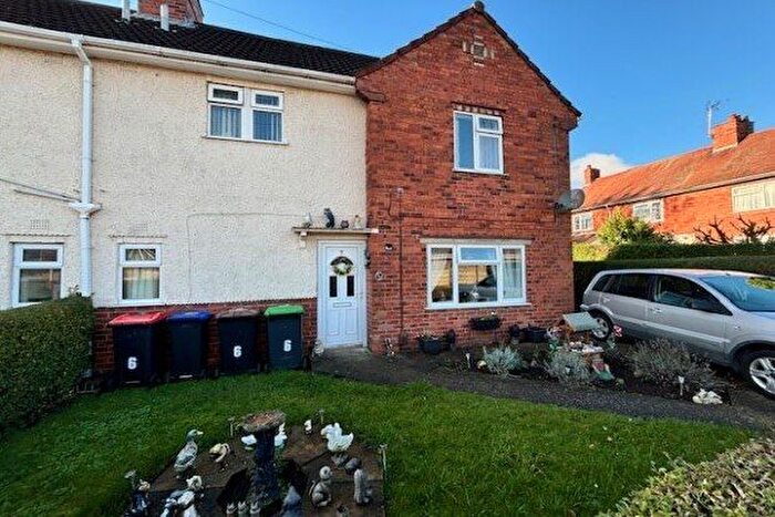 3 Bedroom Semi-Detached House To Rent In Firemans Row, Sutton-In-Ashfield, NG17
