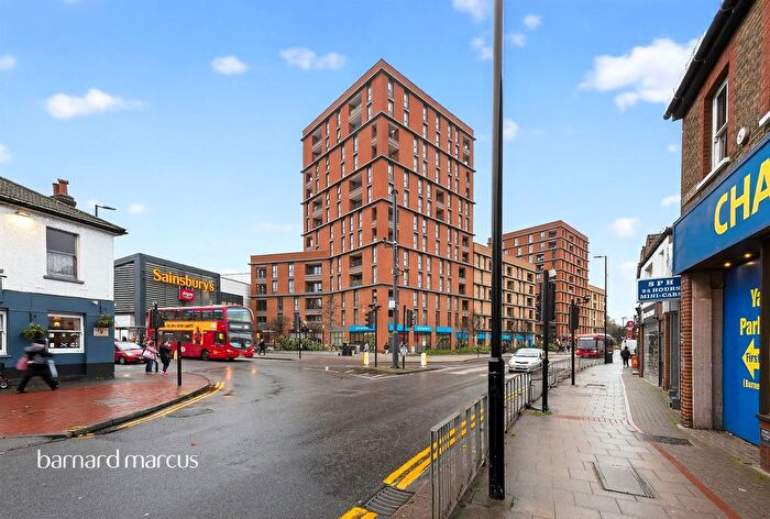 2 Bedroom Flat For Sale In High Street, Sutton, SM1