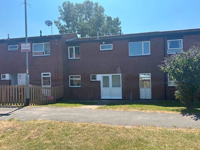 4 Bedroom Terraced House To Rent In Bishopdale, Brookside, TF3