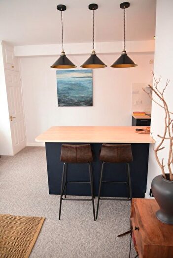 1 Bedroom Flat For Sale In Crag Hall, Durley Gardens, BH2